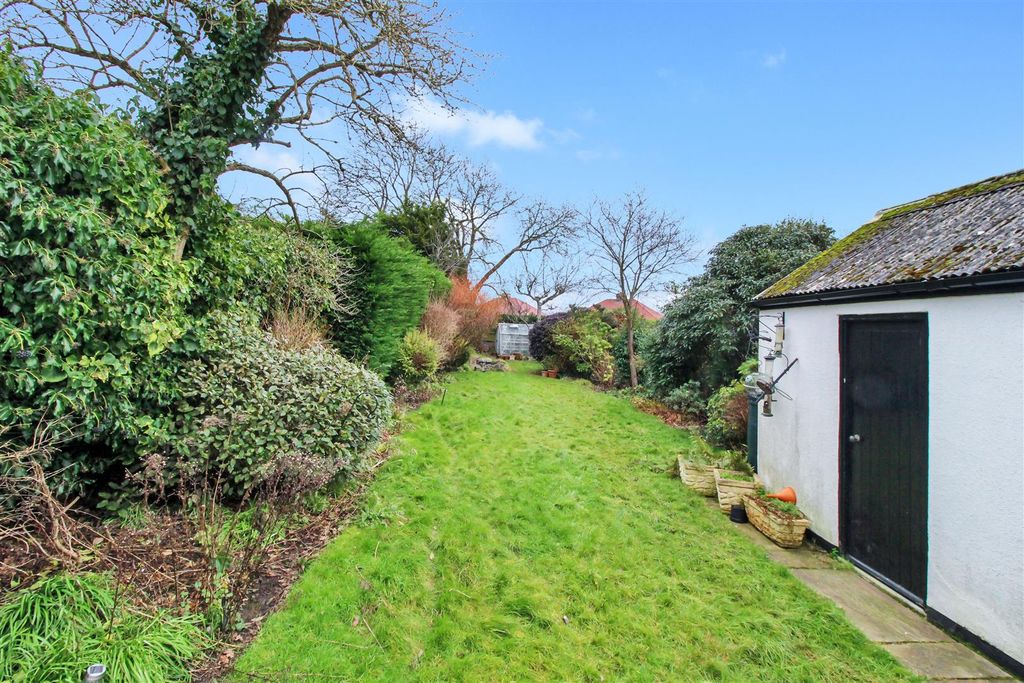 Property photo 2 of 20 Img_2248.Jpg