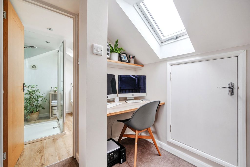 Additional image 13 of 5 bed semi-detached house for saleSpringfield Close, Westham, East Sussex BN24