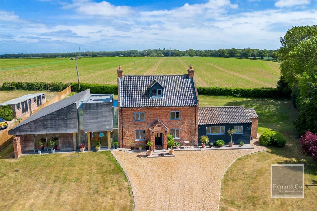 Property photo 1 of 25