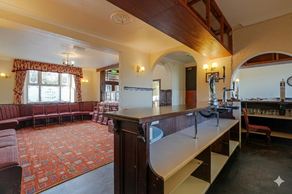 Property photo 3 of 21