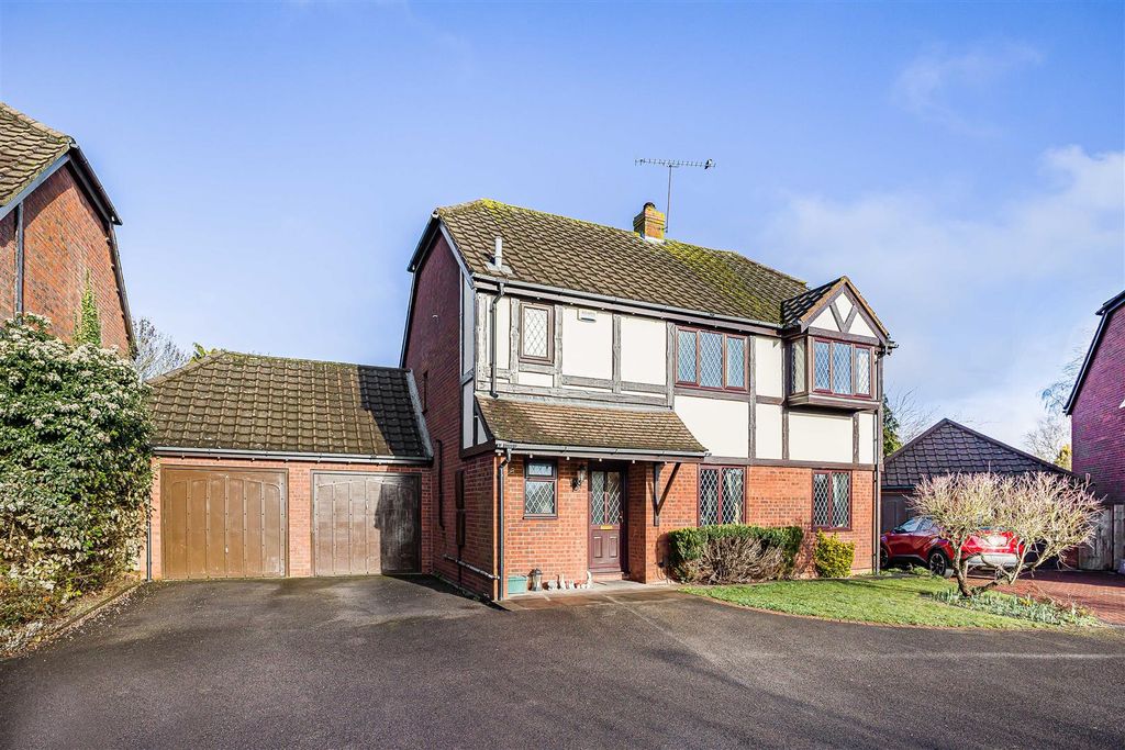 Property photo 1 of 31