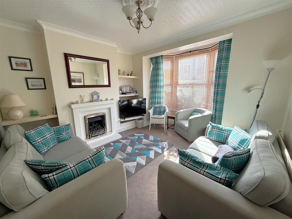 Property photo 3 of 20 3.Jpg