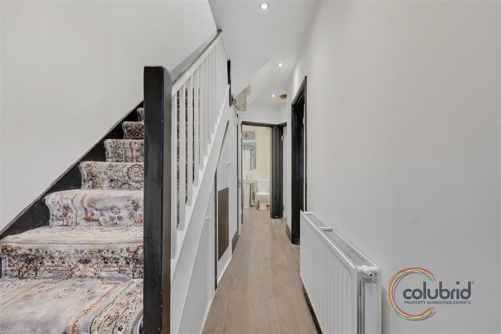 Property photo 2 of 13 0G1A8237-0G1A8241.Jpg