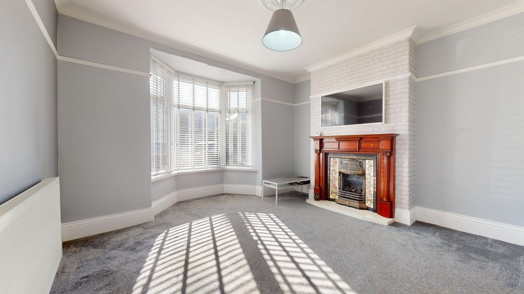 Property photo 3 of 27 3971516