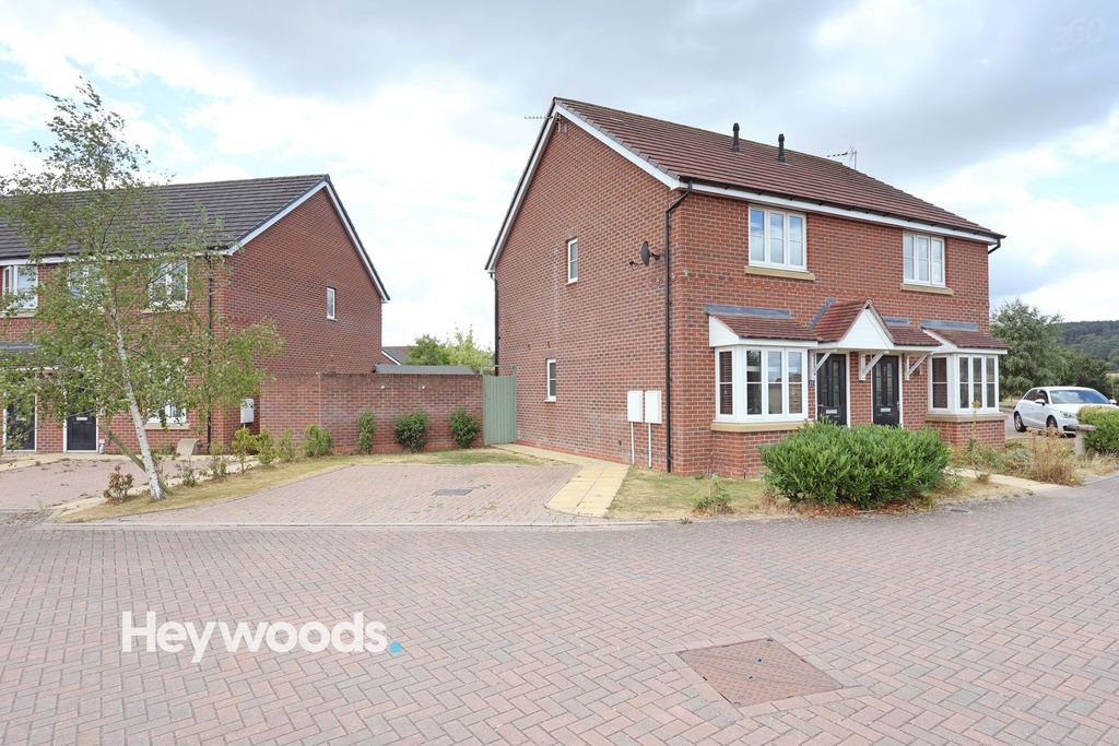 Property photo 1 of 37