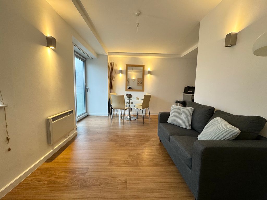 Property photo 3 of 11 Living Room 2