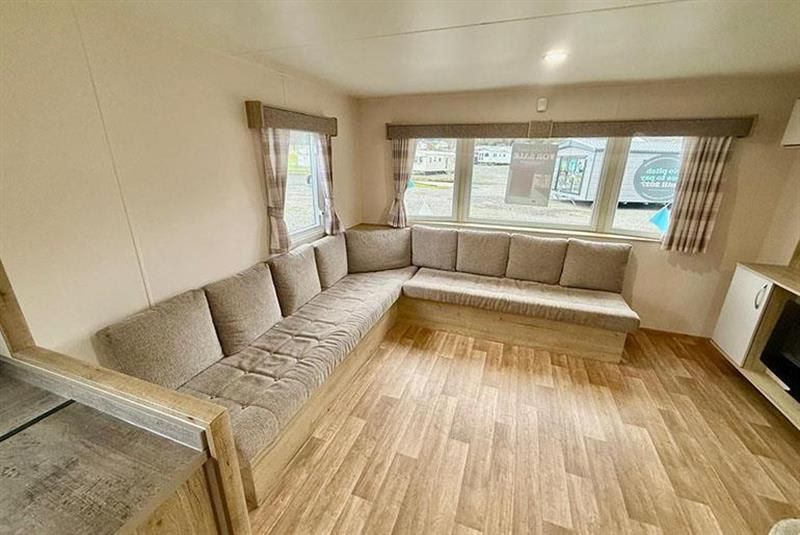 Property photo 2 of 9 004341 1 20260330 23.Jpeg