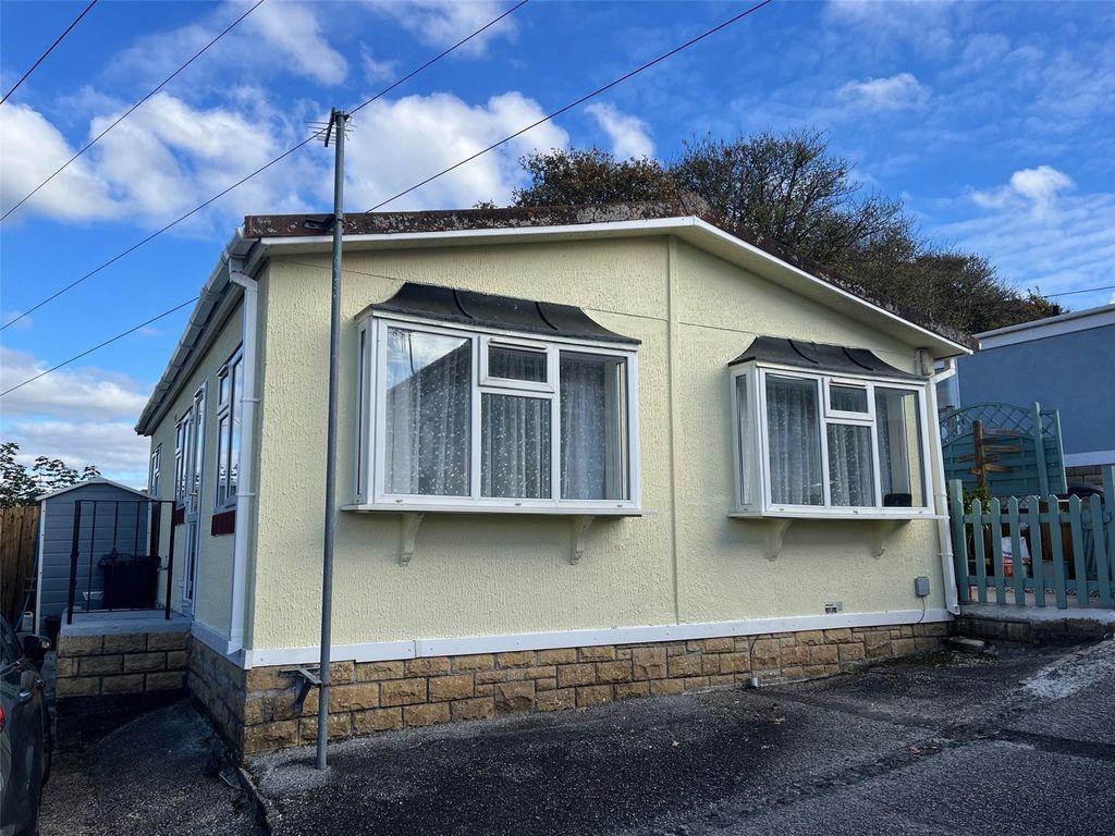 Property photo 3 of 12 Picture No. 21