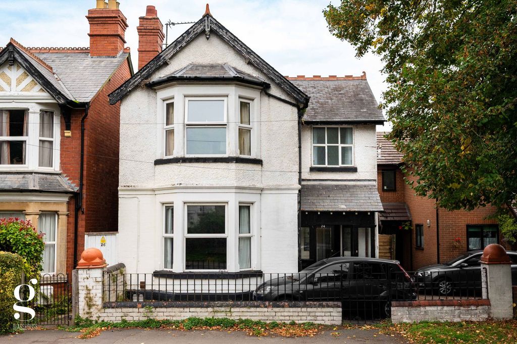 Property photo 1 of 17