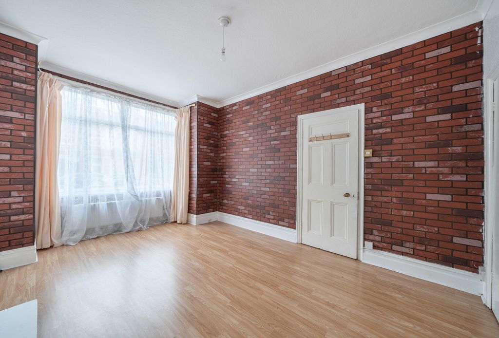 Property photo 2 of 22 1447540-13-69E239...