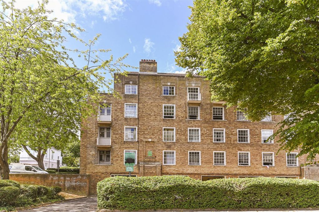 Property photo 2 of 16