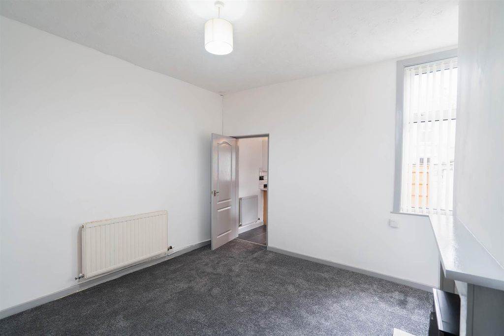 Property photo 2 of 12 Reception Room