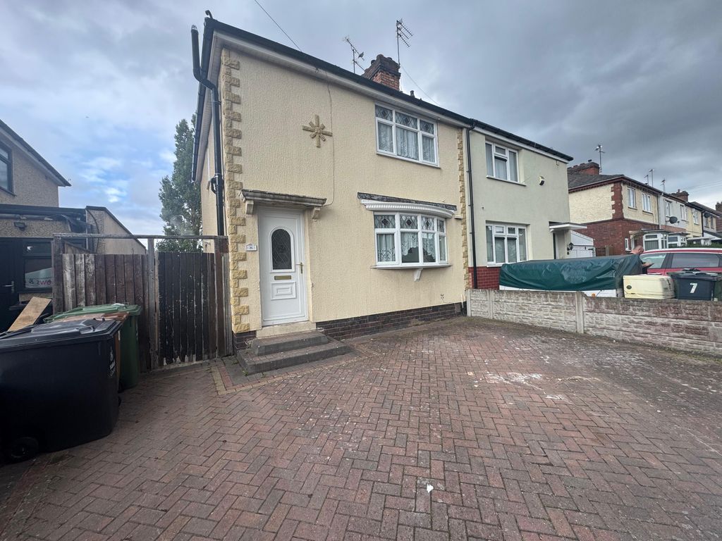 Property photo 2 of 13