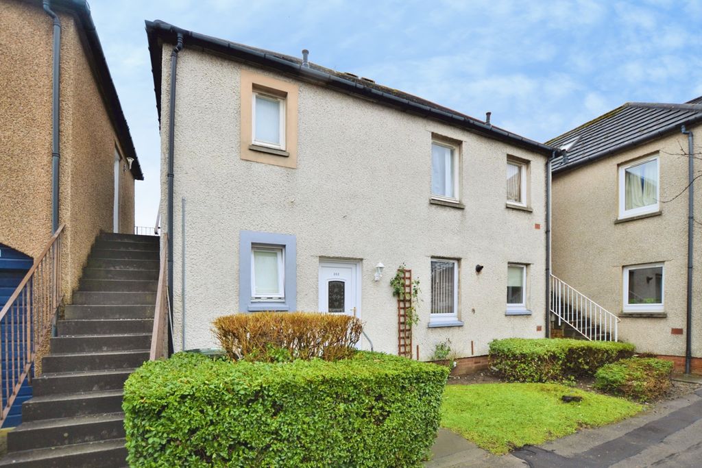 Property photo 1 of 6