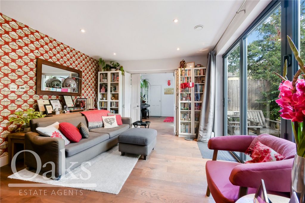 Property photo 2 of 15 Picture No. 07