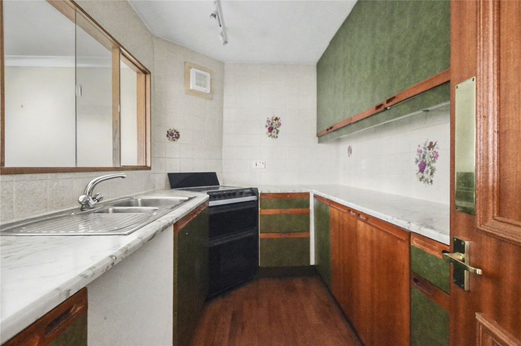 Property photo 3 of 17 Picture No. 09