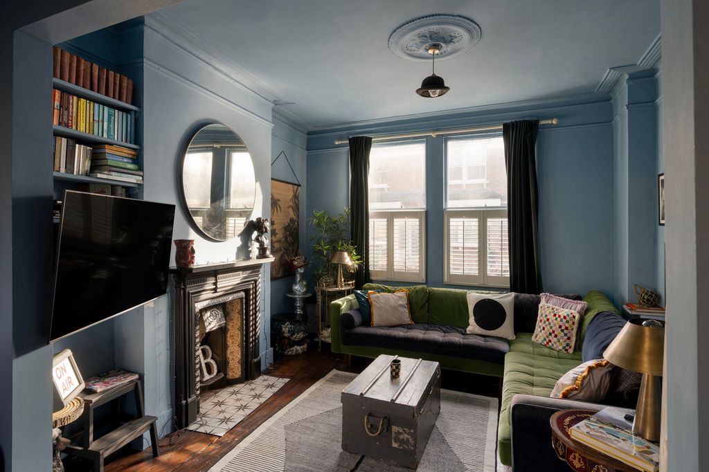 Property photo 3 of 16