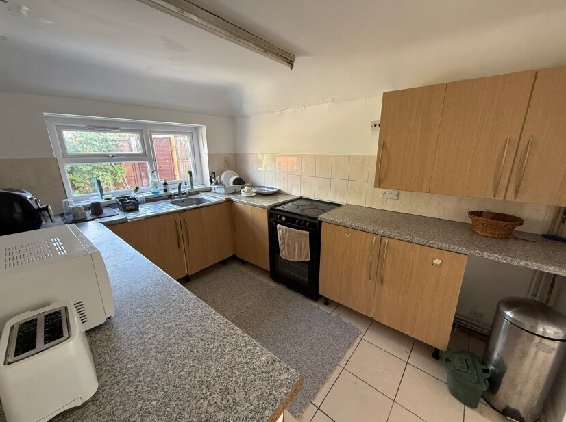 Property photo 3 of 7