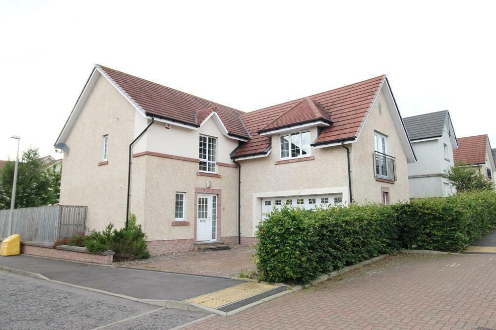 Property photo 1 of 12 External