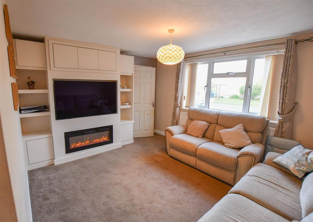 Property photo 2 of 13 Dsc_1269-1.Jpg