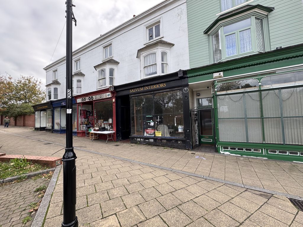 Property photo 2 of 6 Binder1.pdf_Page_4.Jpg