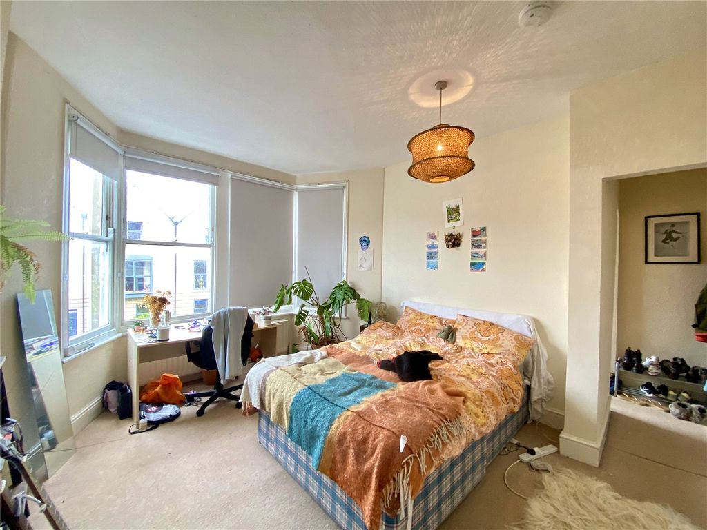 Property photo 3 of 11 Picture No. 08