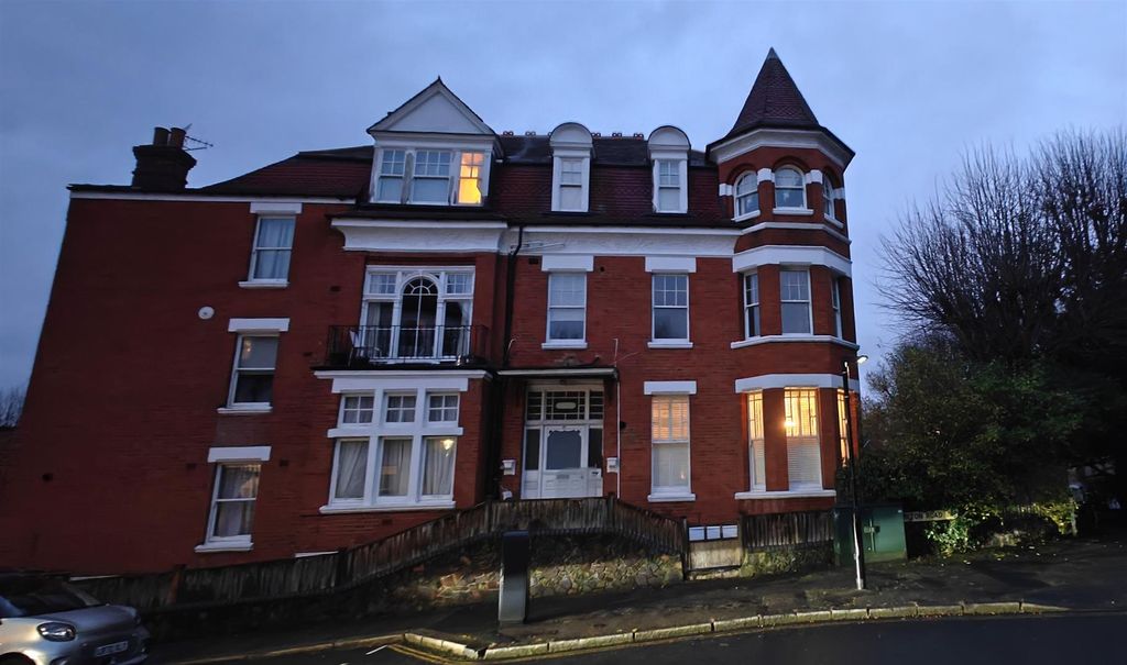 Property photo 2 of 3