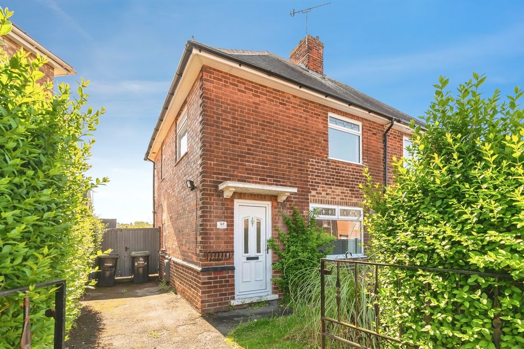 Property photo 1 of 16