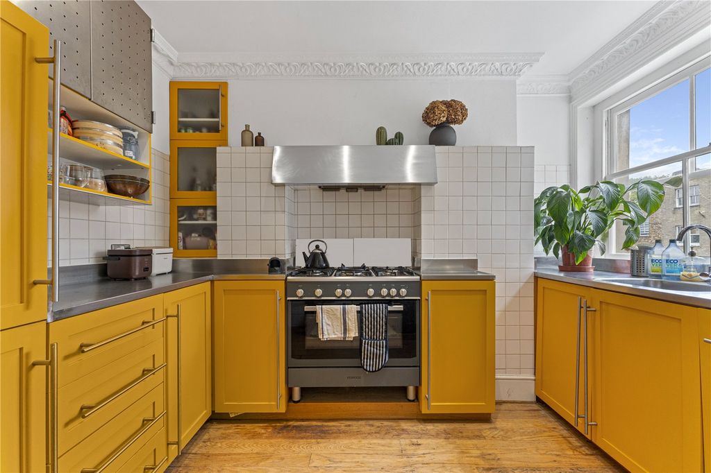 Property photo 3 of 21 Picture No. 38