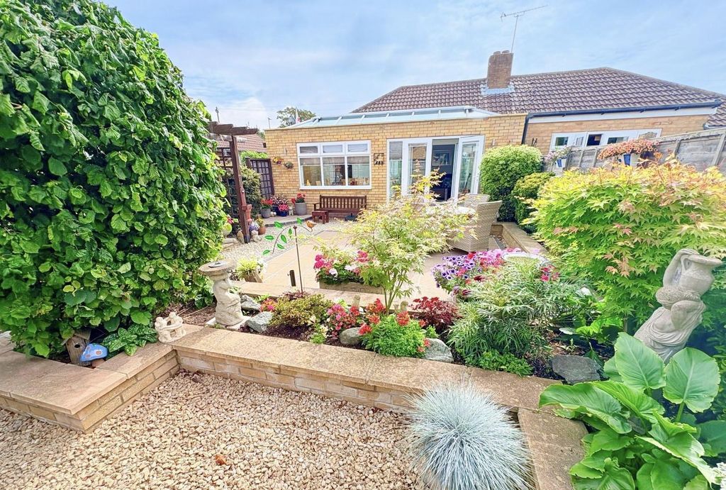 Property photo 3 of 20 Image1 (48).Jpg