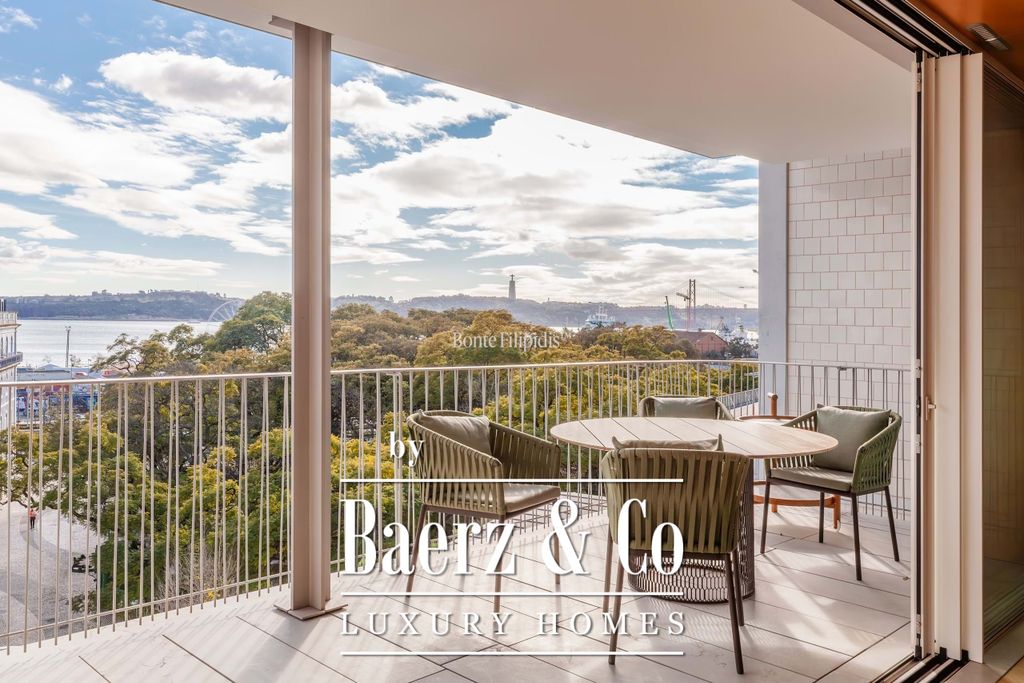 Property photo 1 of 35