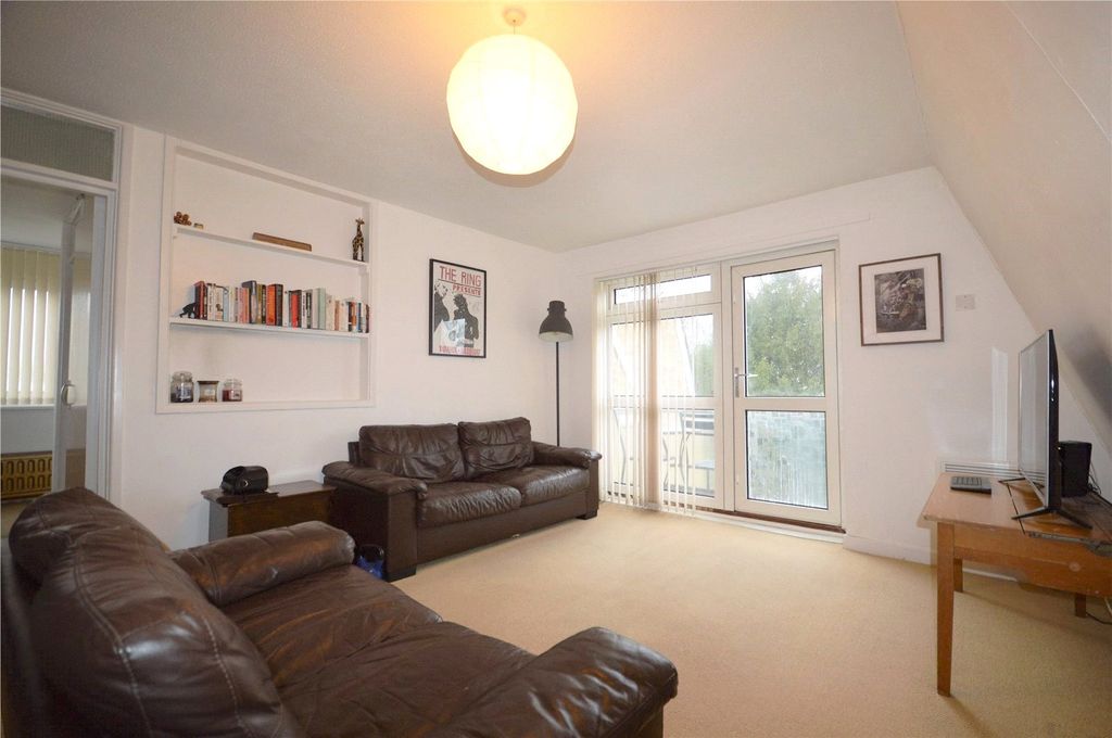 Property photo 2 of 7 Picture No. 13
