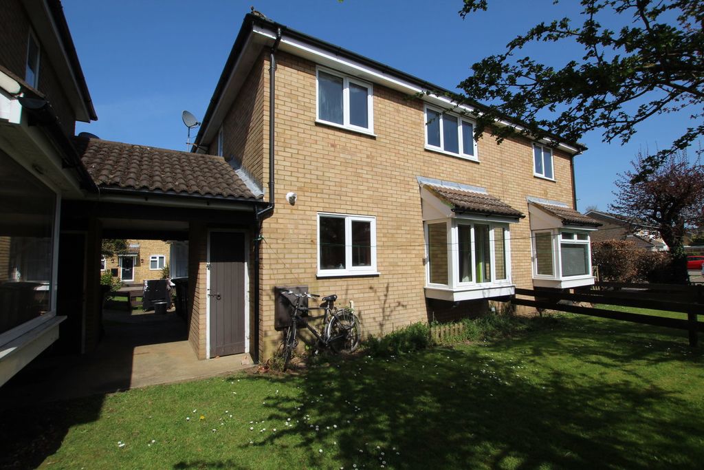 Property photo 1 of 8