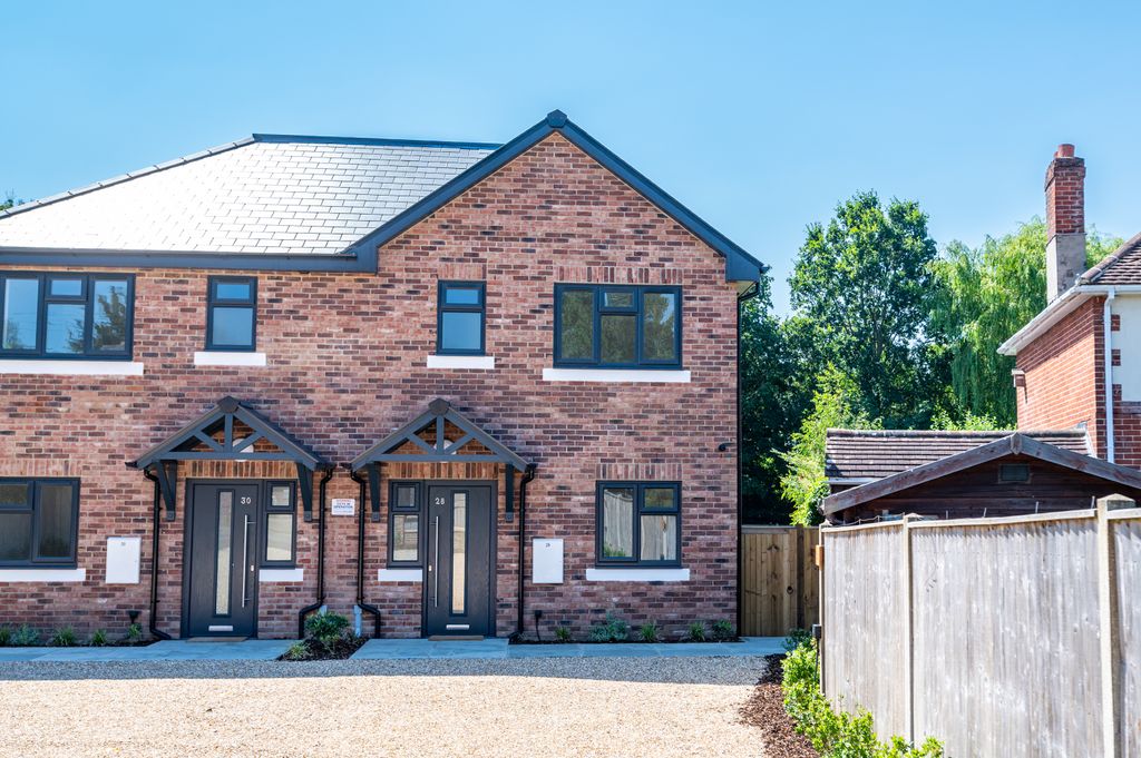 Property photo 1 of 36