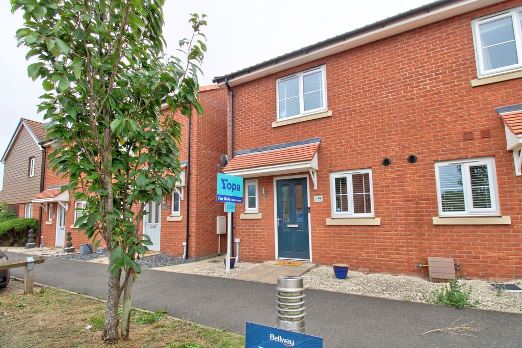 Property photo 1 of 10 A12