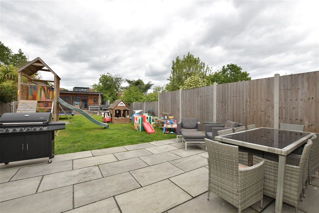 Property photo 2 of 18 Patio / Decking