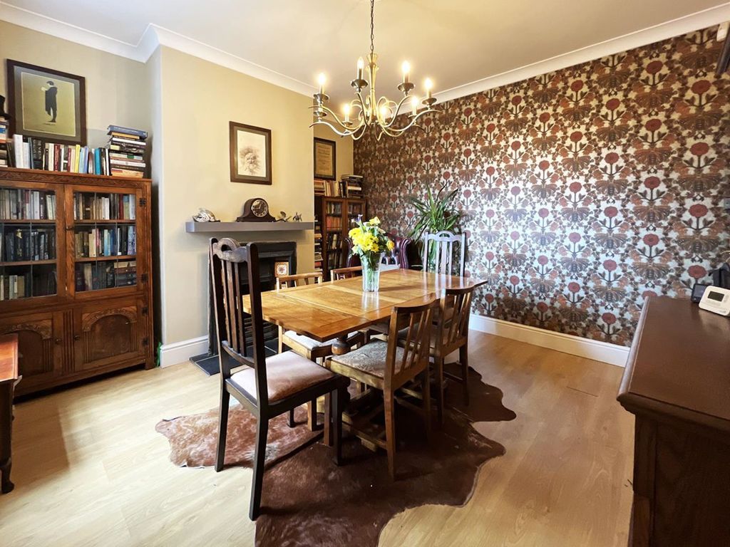 Property photo 3 of 12 Dining Room