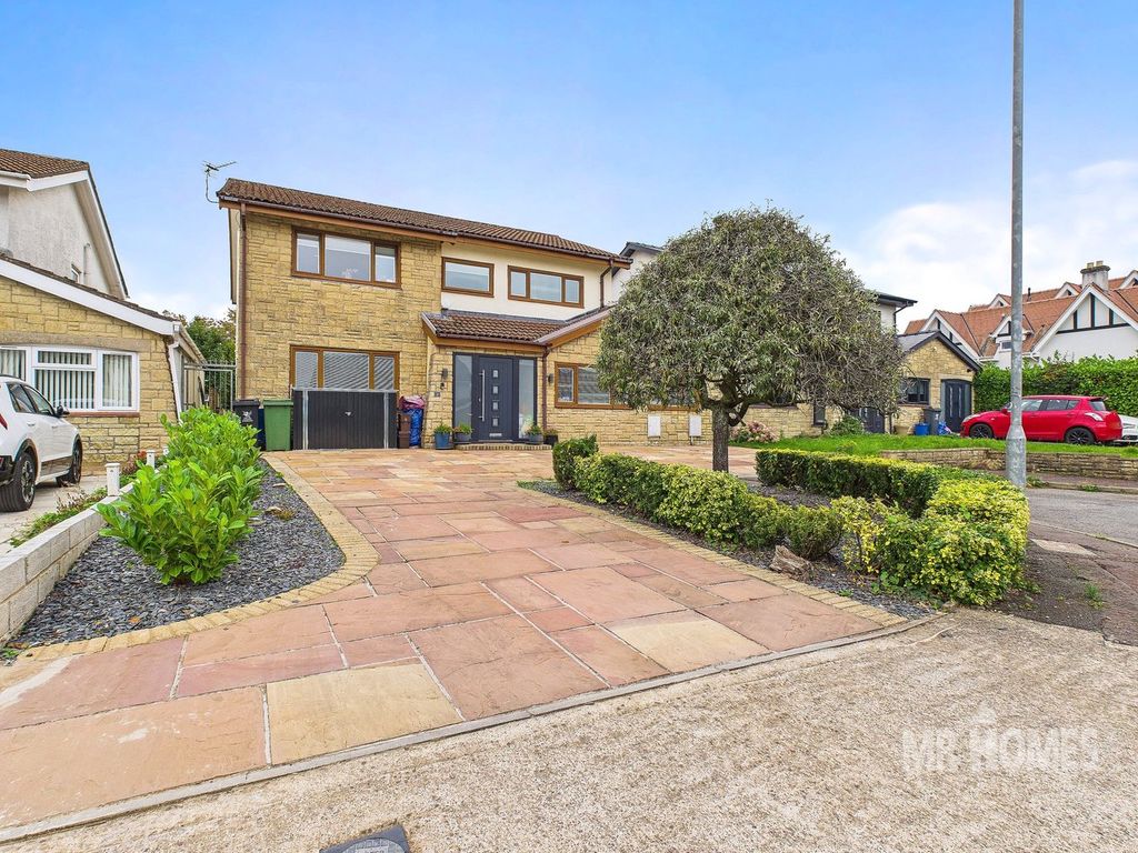 Property photo 1 of 46