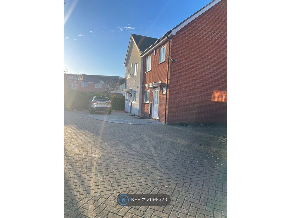 Property photo 2 of 14