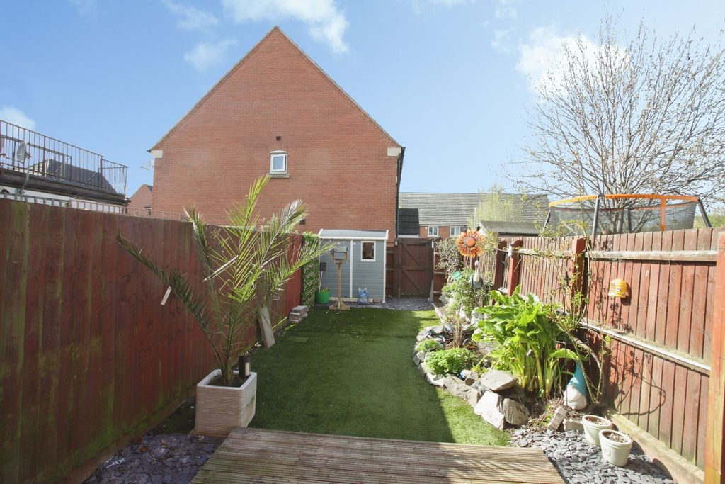 Property photo 2 of 15