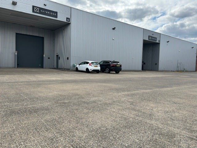 Property photo 3 of 7 V6 Vector Park