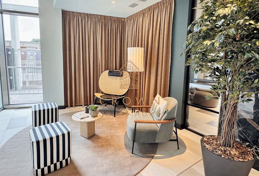 Property photo 1 of 30 Menara Point, 202081 (2).Jpg