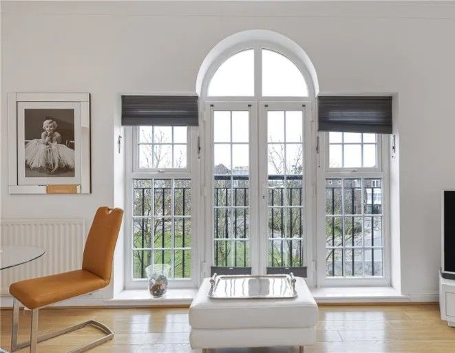 Additional image 8 of 3 bed flat for saleLiverymen Walk, Greenhithe DA9