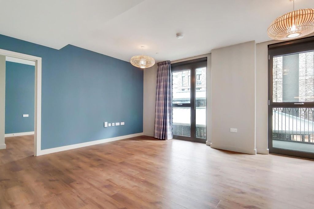 Property photo 3 of 14 5.Jpg