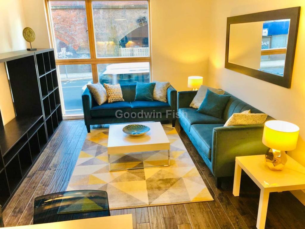 Property photo 2 of 11