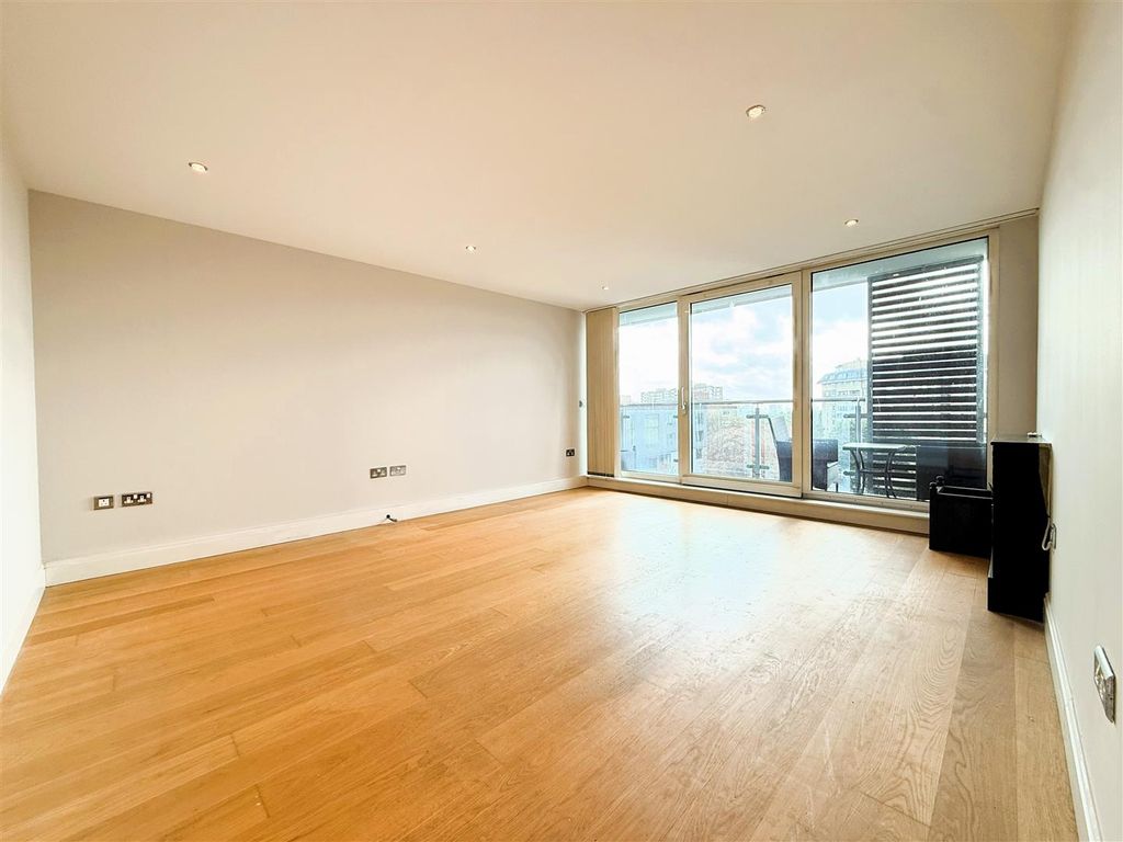 Property photo 2 of 13 Img_4986.Jpg