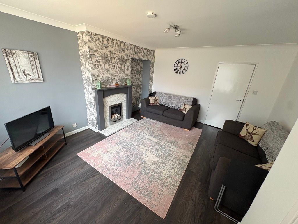 Property photo 2 of 10 Photo 2