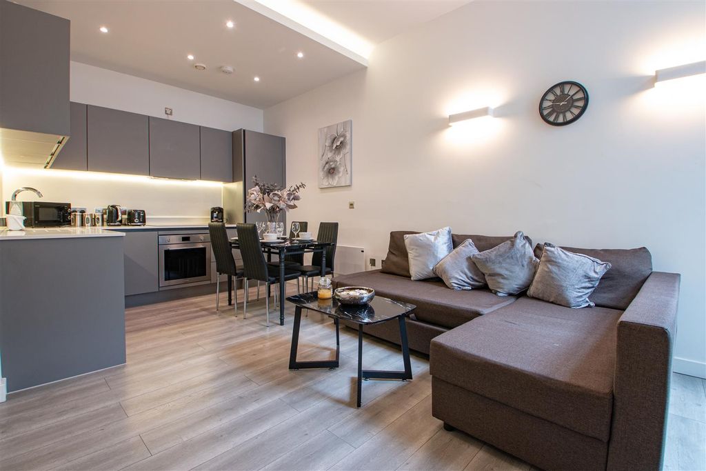 Property photo 3 of 15 23Cap_1.Jpg