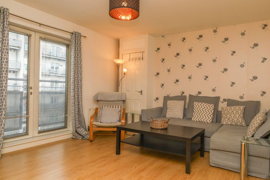 Property photo 2 of 10 Photo 2