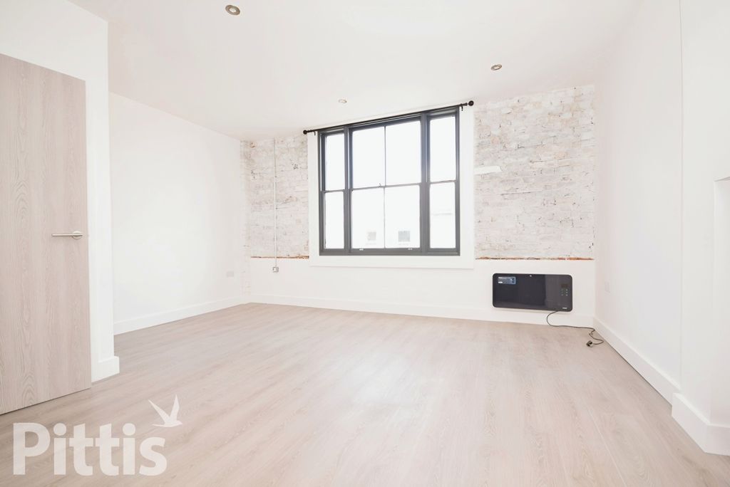 Property photo 2 of 11 E6E8B528-Fileacce...